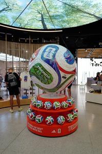 CANADA-TORONTO-TIENDA DE LA COPA MUNDIAL DE LA FIFA 2026