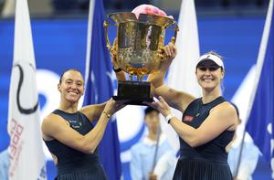 CHINA-BEIJING-TENIS-ABIERTO DE CHINA-DOBLES FEMENINOS-FINAL