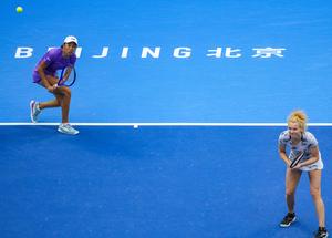 CHINA-BEIJING-TENIS-ABIERTO DE CHINA-DOBLES FEMENINOS-FINAL
