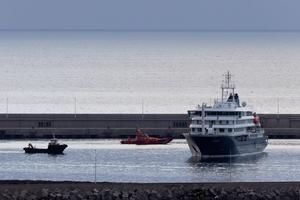 ESPAÑA-TENERIFE-CRUCERO HOLANDES-EVACUACION
