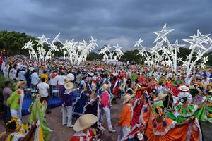 NICARAGUA-MANAGUA-DIA NACIONAL DEL HUIPIL