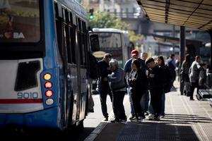 ARGENTINA-BUENOS AIRES-TRANSPORTE PUBLICO-MOVILIDAD