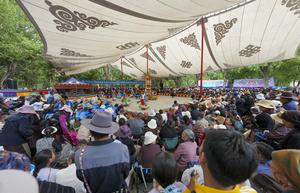 CHINA-XIZANG-LHASA-FESTIVAL SHOTON-OPERA TIBETANA