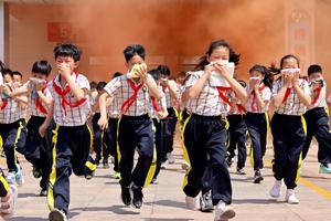 CHINA-DIA DE PREVENCION Y REDUCCION DE DESASTRES-SENSIBILIZACION SOBRE SEGURIDAD