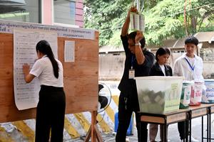 TAILANDIA-BANGKOK-CAMARA DE REPRESENTANTES-ELECCIONES-RECUENTO DE VOTOS