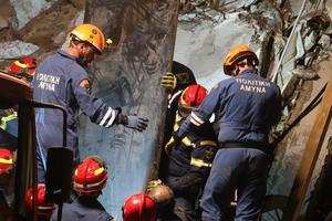 CHIPRE-GERMASOGEIA-EDIFICIO COLAPSADO-RESCATE