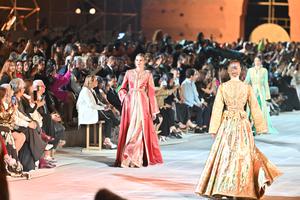 MARRUECOS-MARRAKECH-CAFTAN-DESFILE DE MODAS