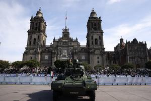 MEXICO-CIUDAD DE MEXICO-DIA DE LA INDEPENDENCIA-DESFILE CIVICO MILITAR
