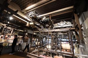 SUIZA-LA CHAUX-DE-FONDS-MUSEO INTERNACIONAL DE HOROLOGIA