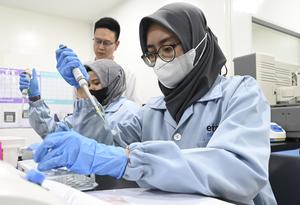 INDONESIA-CHINA-COOPERACION-VACUNA CONTRA EL VPH