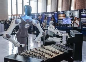 CHINA-ZHEJIANG-HANGZHOU-CUMBRE ROBOTOP