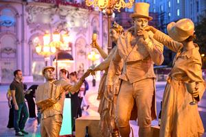 MACEDONIA DEL NORTE-SKOPIE-FESTIVAL DE ESTATUAS