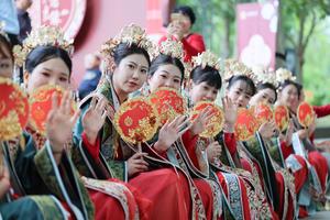 CHINA-TIANJIN-BODA GRUPAL