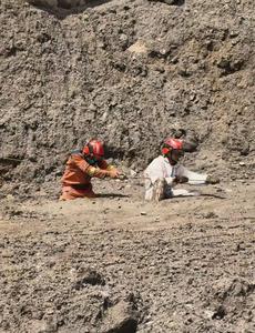 CHINA-XIZANG-GYIRONG-AVALANCHA DE LODO-RESCATE