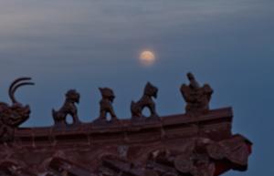 CHINA-FESTIVAL DE MEDIO OTOÑO-LUNA