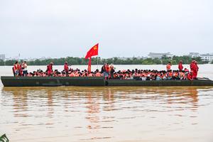 CHINA-GUANGXI-TIFON-INUNDACION-RESCATE
