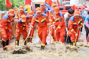 CHINA-GUANGXI-TIFON-INUNDACION-RESCATE
