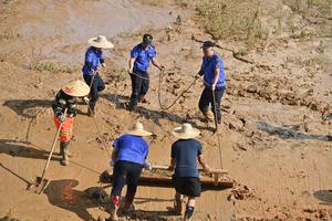 CHINA-GUANGXI-GUIGANG-LLUVIAS-SECUELAS