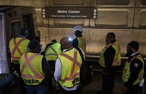 EEUU-WASHINGTON D. C.-TREN DEL METRO-VEHICULO DE TRABAJO-COLISION