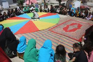 AFGANISTAN-KABUL-PRACTICA DE CIRCO