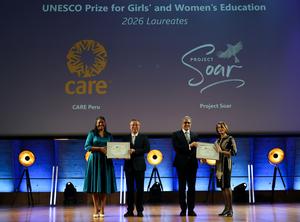 FRANCIA-PARIS-UNESCO-PREMIO DE EDUCACION DE LAS NIÑAS Y LAS MUJERES
