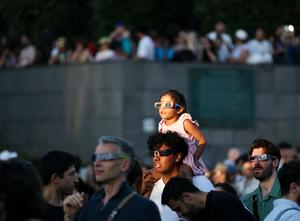 FRANCIA-PARIS-ECLIPSE SOLAR