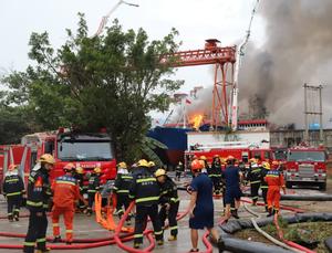 CHINA-FUJIAN-FU'AN-ASTILLERO-INCENDIO