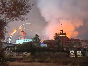 CHINA-FUJIAN-FU'AN-ASTILLERO-INCENDIO