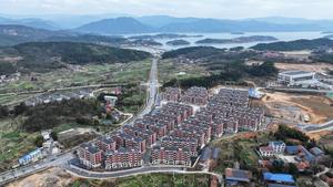 CHINA-HUNAN-ZIXING-REASENTAMIENTO-NUEVA VIDA