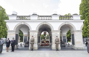 POLONIA-VARSOVIA-SEGUNDA GUERRA MUNDIAL-VICTORIA-ANIVERSARIO-CONMEMORACION