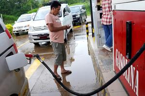 BOLIVIA-BENI-ESCASEZ DE COMBUSTIBLE