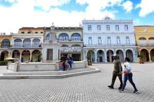 CUBA-HABANA-VIDA COTIDIANA