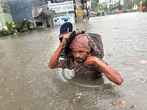 BANGLADESH-CHITTAGONG-FUERTES LLUVIAS
