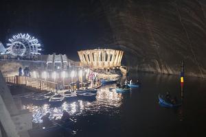 RUMANIA-TURDA-MINA DE SAL-RETIRO DE VERANO