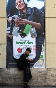 CHILE-SANTIAGO-DISPOSITIVOS MOVILES-REGULACION