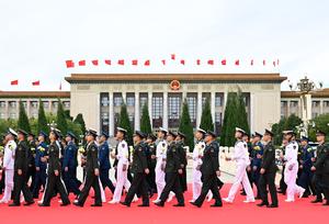 CHINA-BEIJING-DIA DE LOS MARTIRES-PRESENTACION DE OFRENDAS FLORALES-CEREMONIA
