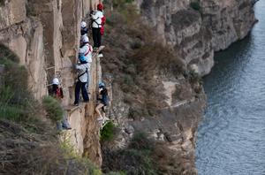 CHINA-VACACIONES DEL PRIMERO DE MAYO-TURISMO