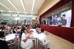 CHINA-HONG KONG-ESTACION ESPACIAL-CLASE EN VIVO