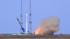 CHINA-ZONA PILOTO DE INNOVACION ESPACIAL COMERCIAL DE DONGFENG-SATELITES-LANZAMIENTO