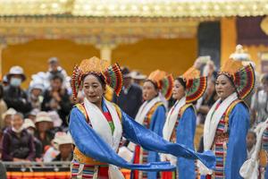 CHINA-XIZANG-LHASA-FESTIVAL SHOTON-OPERA TIBETANA