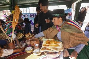 BOLIVIA-LA PAZ-DIA DEL CONSUMO NACIONAL DE LA QUINUA-FERIA