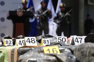 EL SALVADOR-LA PAZ-DROGA-INCAUTADA