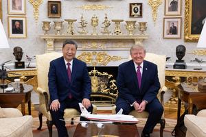 EEUU-CHINA-XI JINPING-VISITA DE ESTADO-TRUMP-INTERCAMBIO EN UN GRUPO PEQUEÑO