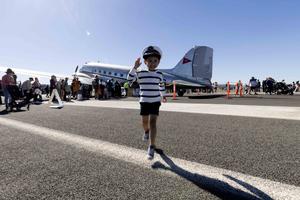 AUSTRALIA-CANBERRA-AEROPUERTO-DIA DE PUERTAS ABIERTAS