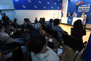 CUBA-HABANA-COLOQUIO-CONFERENCA