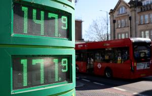 REINO UNIDO-LONDRES-PRECIO DEL PETROLEO-AUMENTO