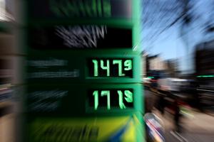 REINO UNIDO-LONDRES-PRECIO DEL PETROLEO-AUMENTO