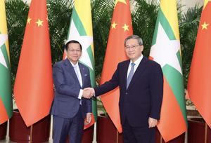 CHINA-BEIJING-LI QIANG-MYANMAR-PRESIDENTE-REUNION