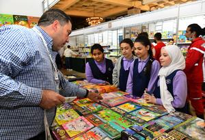 SIRIA-DAMASCO-NIÑOS-FERIA DEL LIBRO