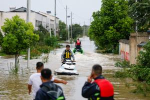 CHINA-TIFON DOLPHIN-AYUDA DE EMERGENCIA EN DESASTRES